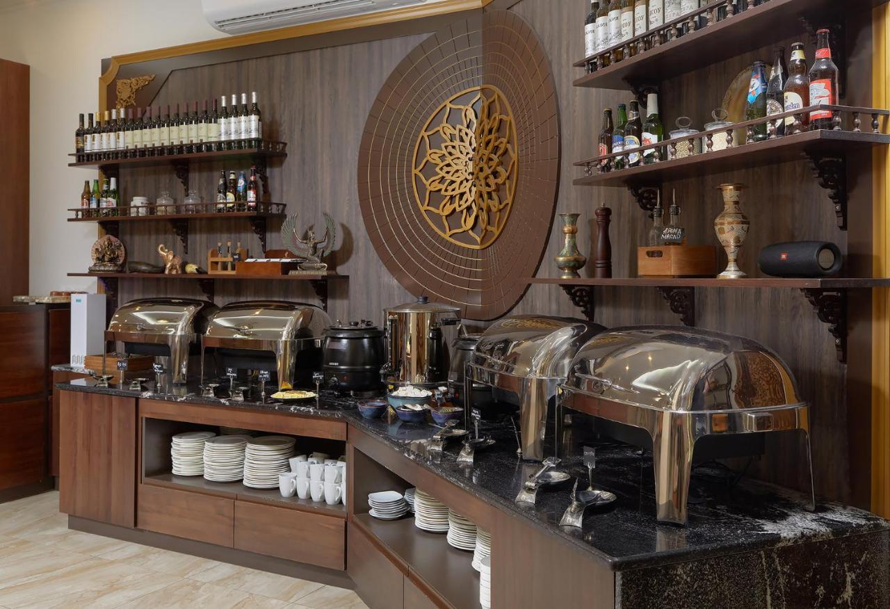 Garuda Boutique Hotel Sukhumi Ngoại thất bức ảnh