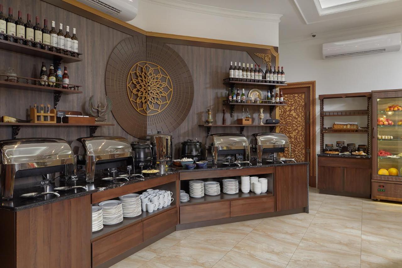 Garuda Boutique Hotel Sukhumi Ngoại thất bức ảnh